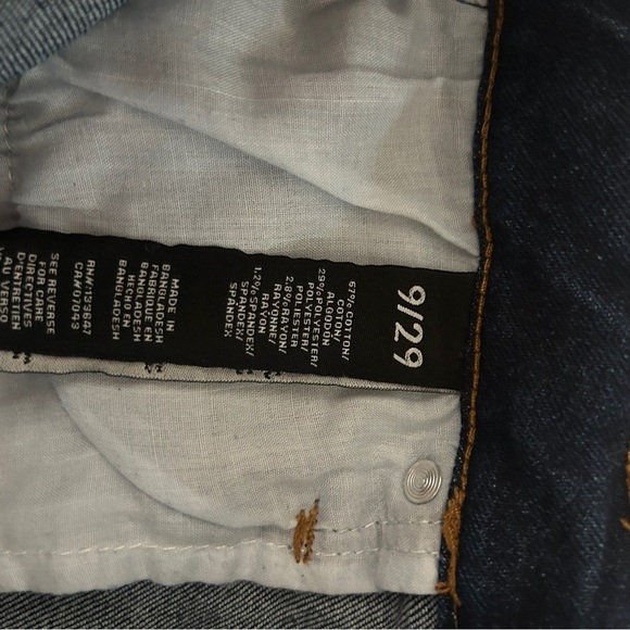 EUC Like new Kendall & Kylie Dark Blue “Drifter” Jean Shorts size 9 juniors/29” - Picture 7 of 10